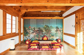 Inhyudang Hanok Pension